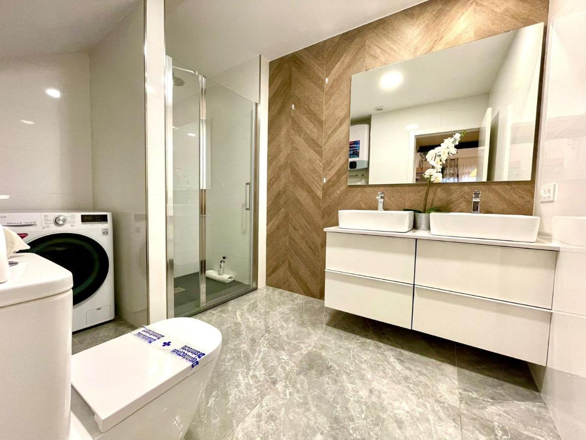 Apartament Gatu Premium Duplex Confort Junto A La Playa, Wifi Y Aire Acc Kadyks Zewnętrze zdjęcie